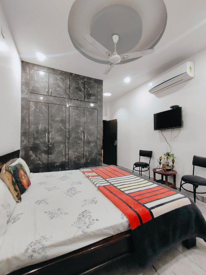 Aroma Homestay Udaipur Extérieur photo